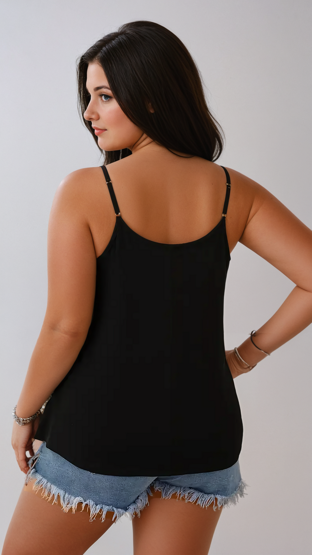 BEKARDO™ | The Valentina Plus Size Tanktop With Lace